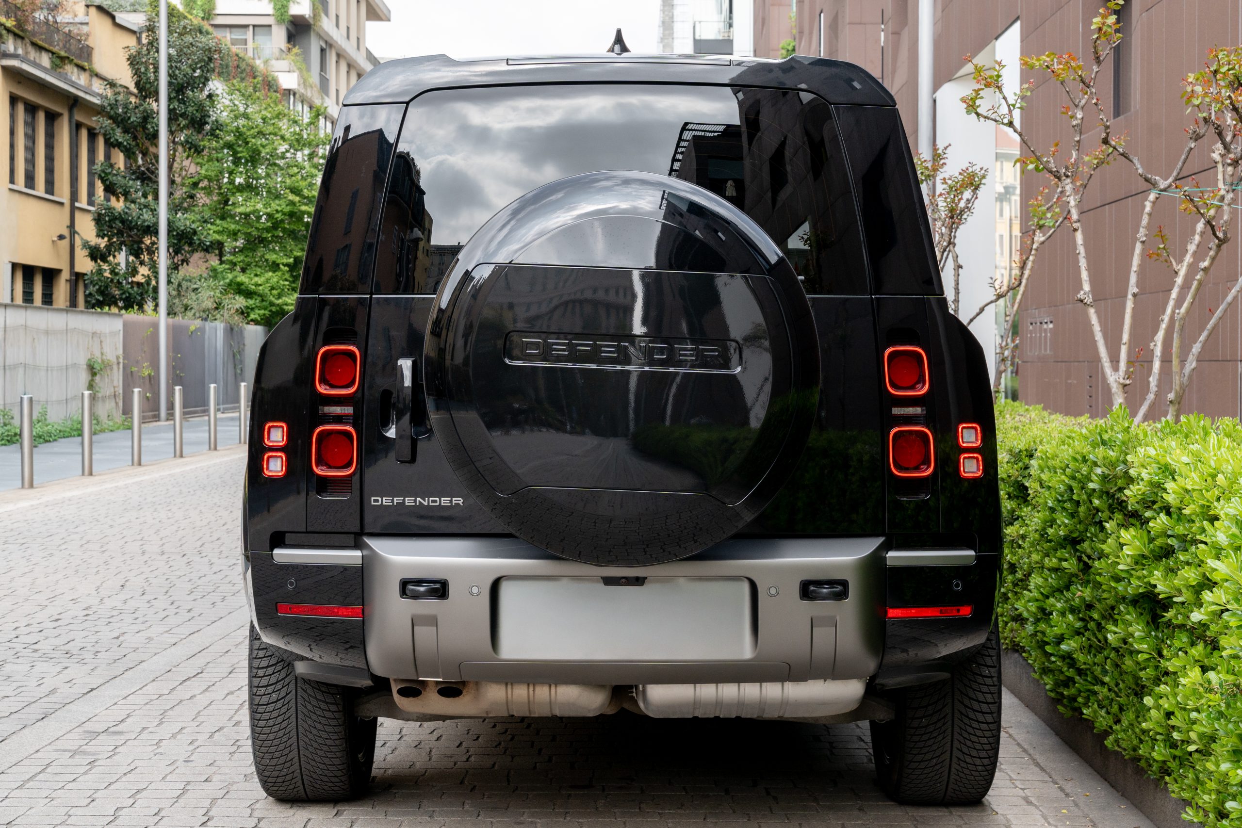 DEFENDER 130 view 5