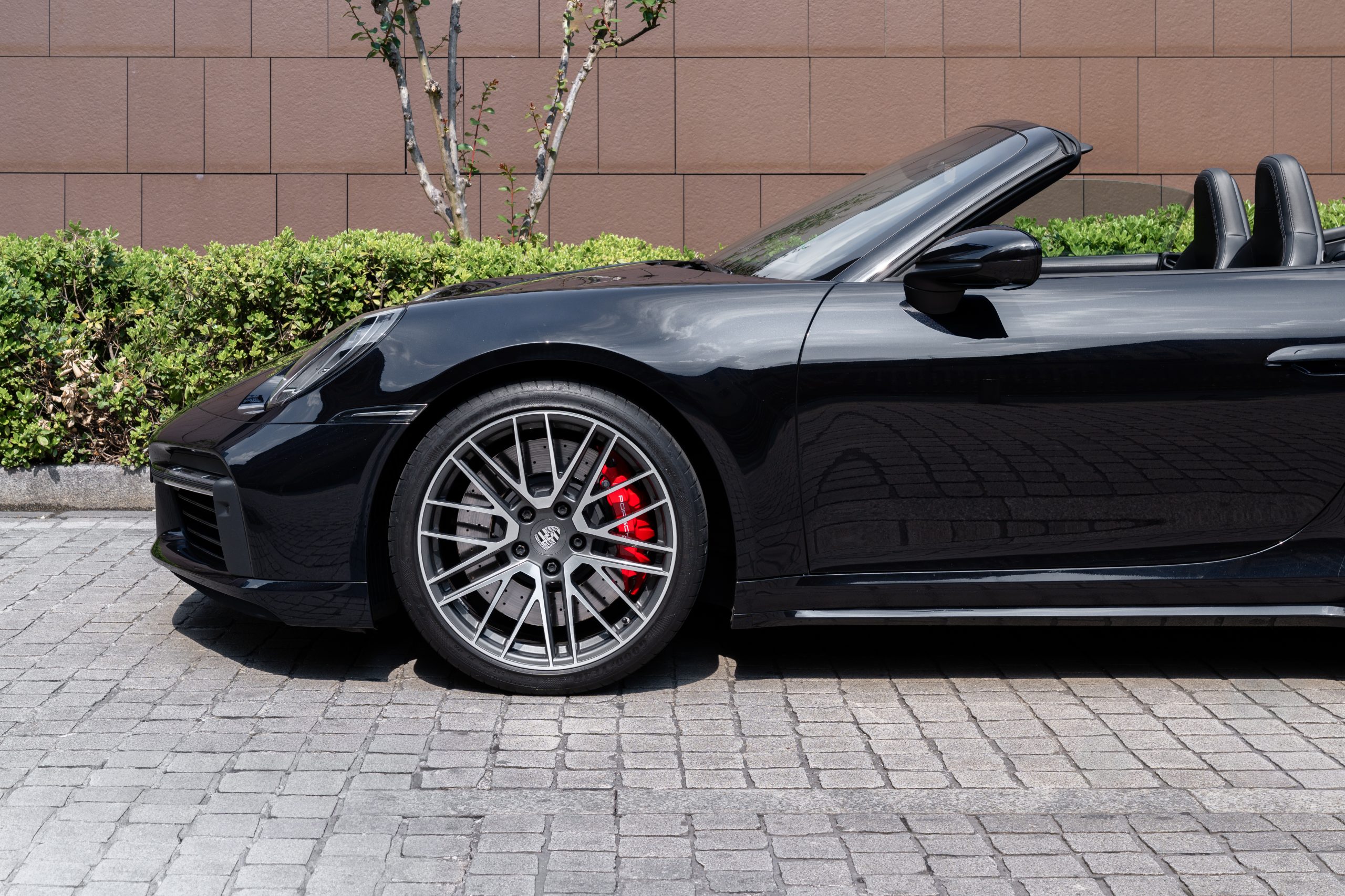 PORSCHE 911 Turbo view 12