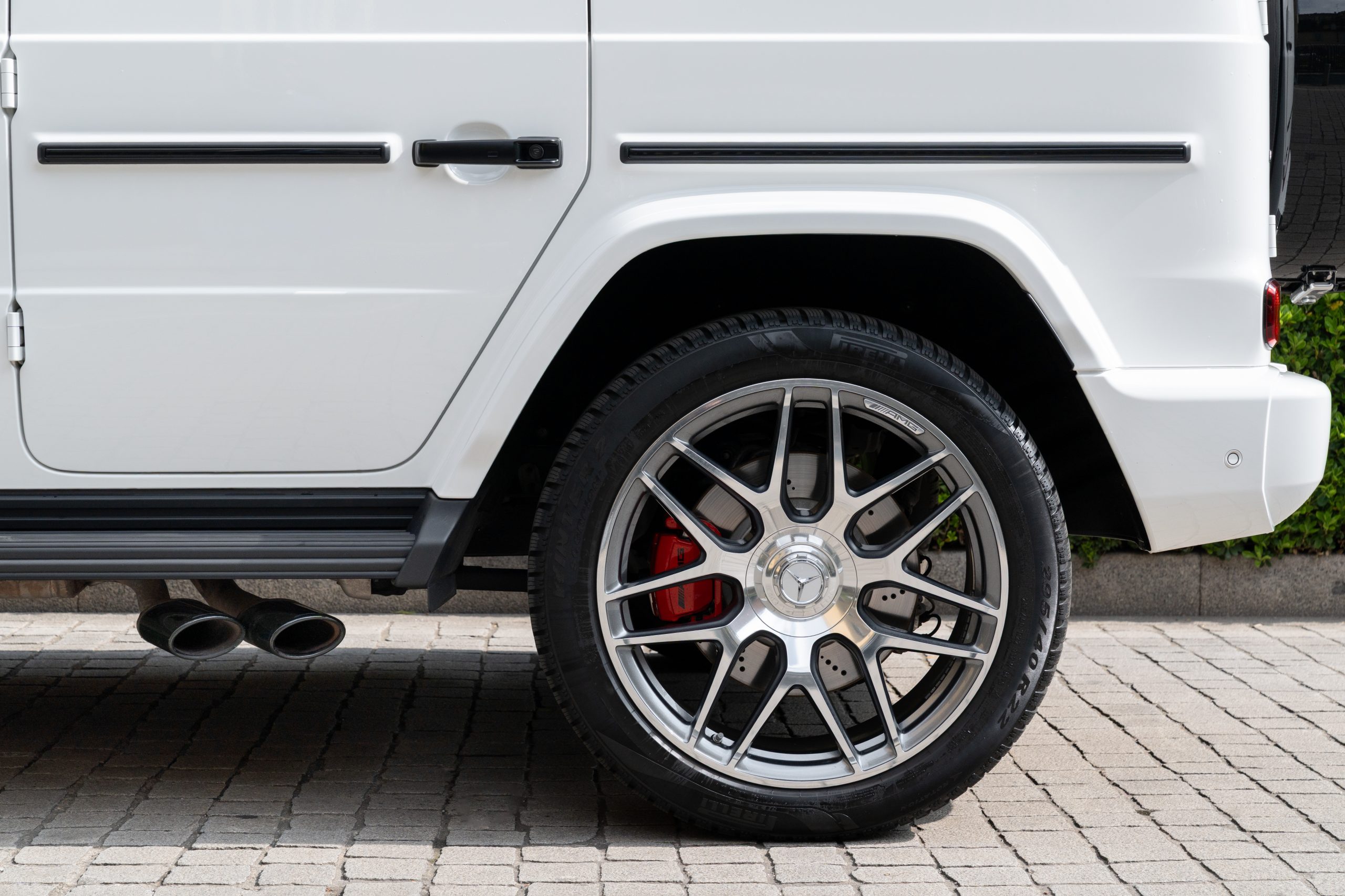 Mercedes G63 AMG view 10
