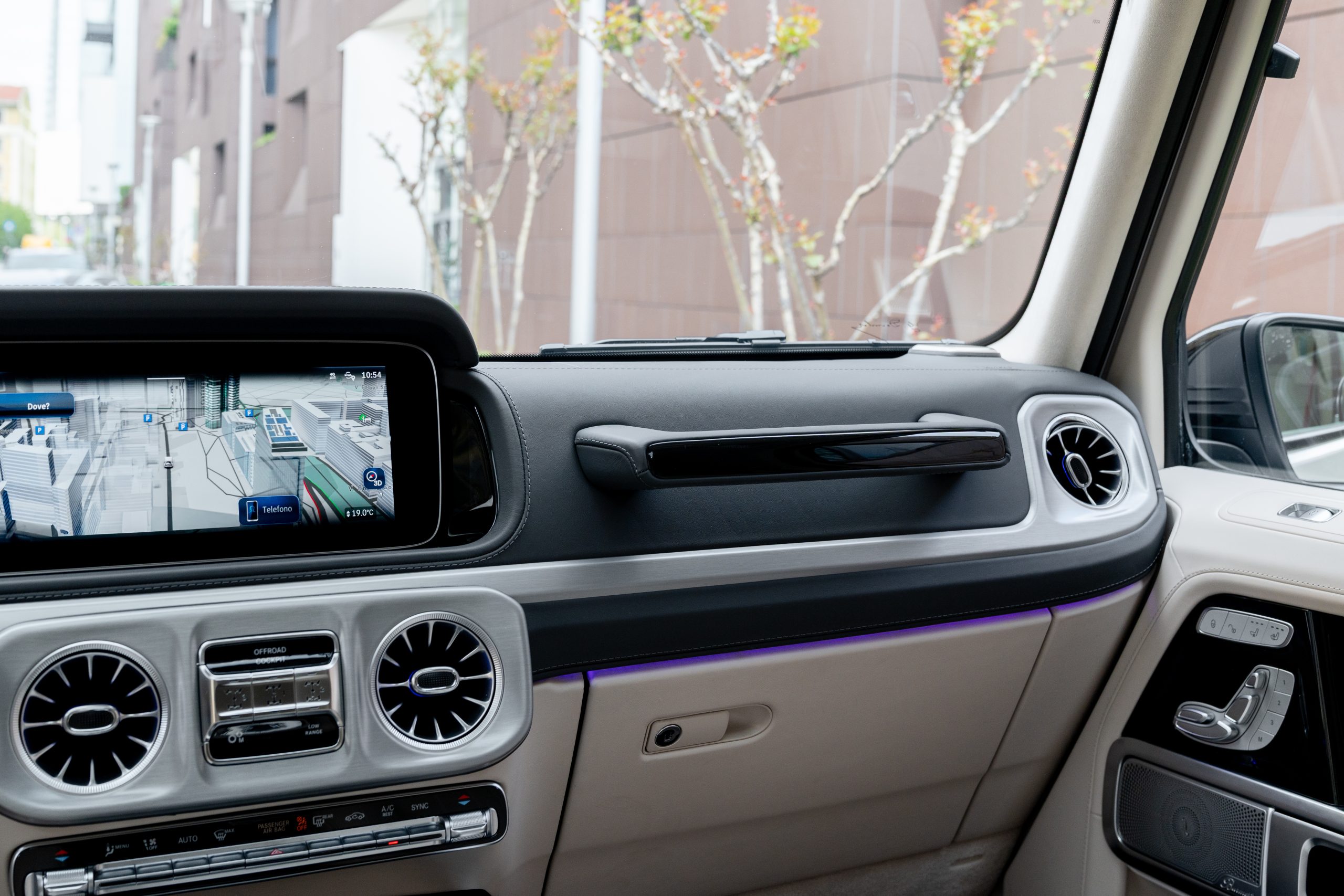 Mercedes G63 AMG view 14